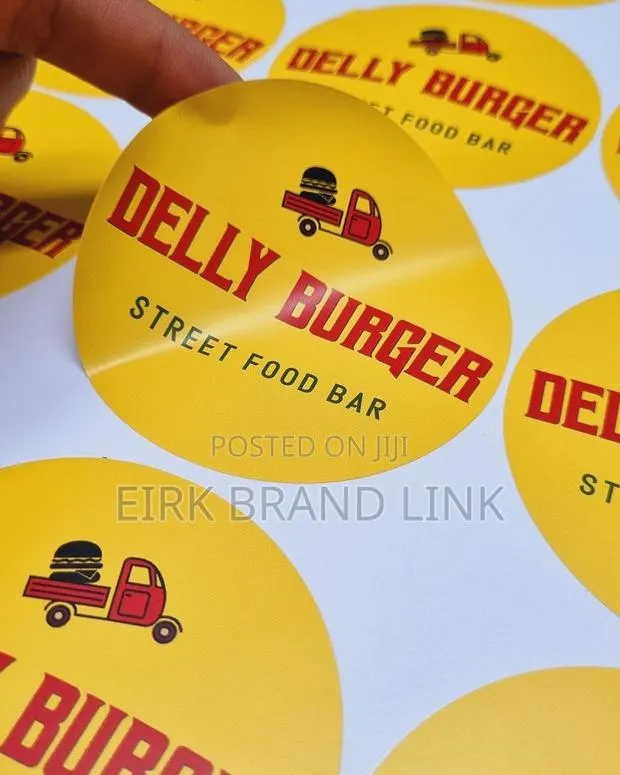 Sticker Print and Cut · Photo 1