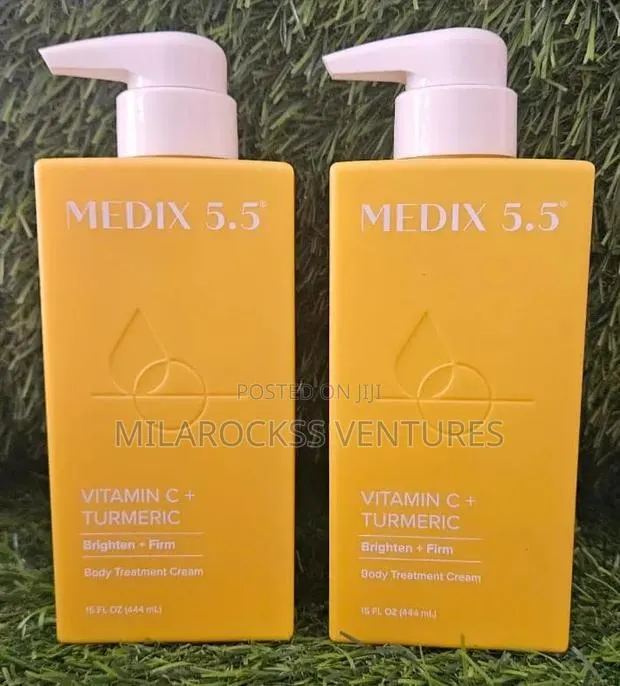 Medix 5.5 Vitamin C + Turmeric Body Treatment Cream 444ml. · Photo 1