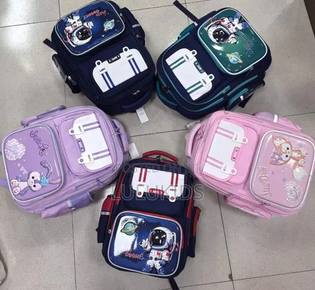 High Quality School Bag · Photo 1
