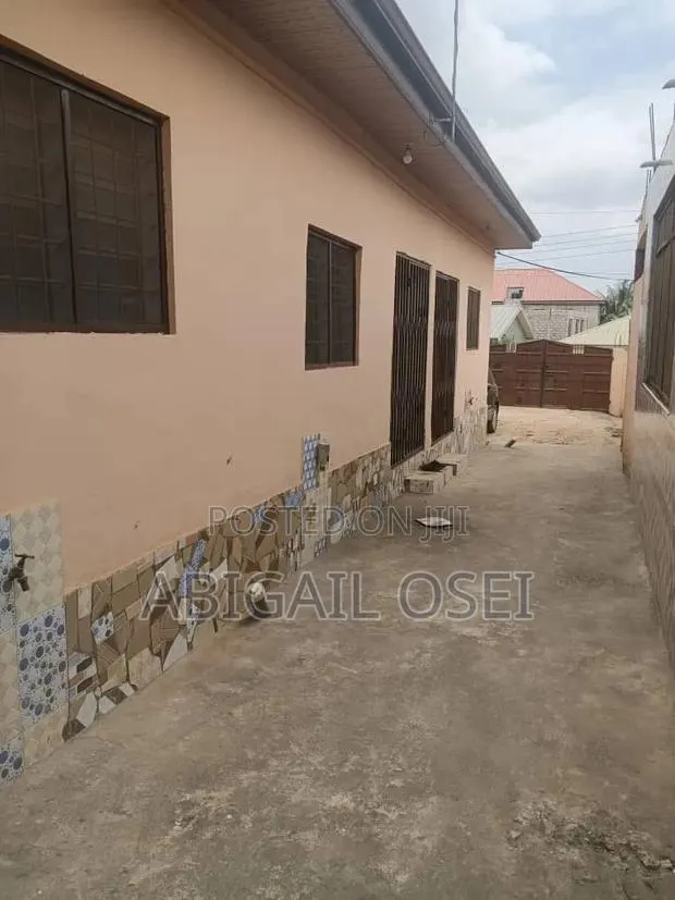 1bdrm Apartment in Foaster Home, Frafraha for rent · Photo 1