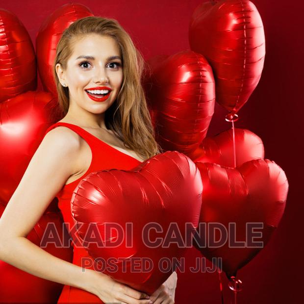 Red Heart Foil Balloon · Photo 1