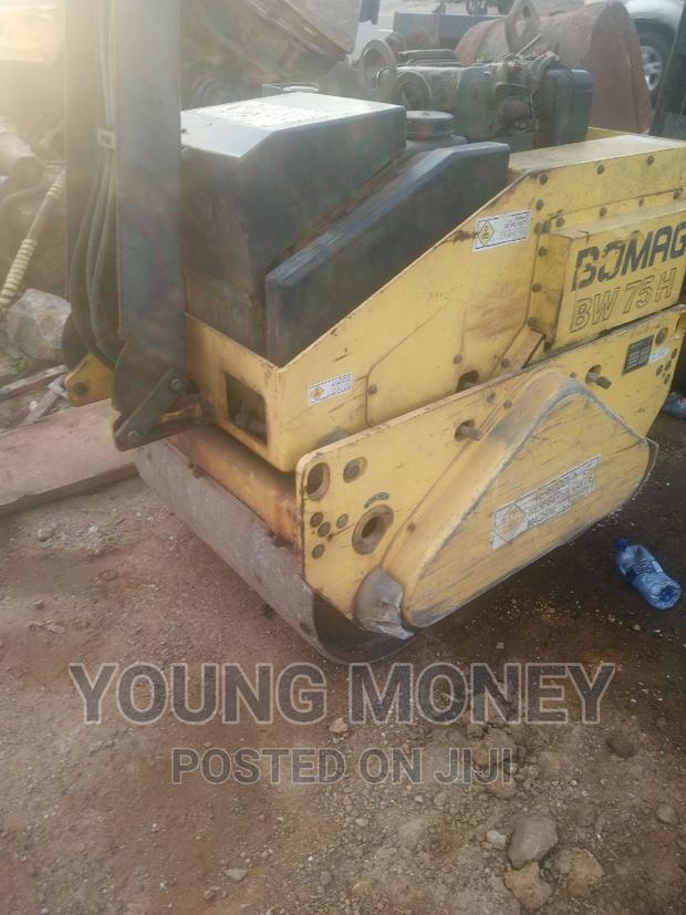 Double Drum Compactor For Rent · Photo 2