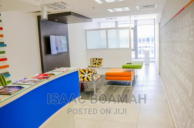 The Octagon, Premium Office And Retail Spaces Available · Photo 6