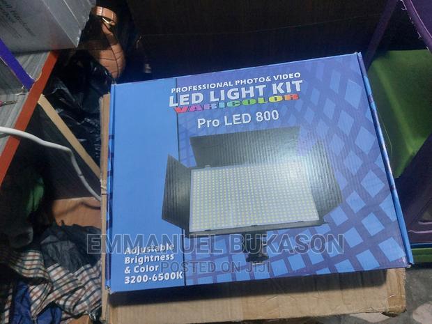 Professional Photo and Video LED Light Kit · Photo 1