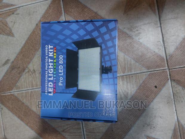 Professional Photo and Video LED Light Kit · Photo 4