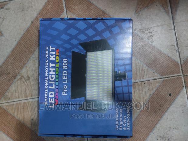 Professional Photo and Video LED Light Kit · Photo 6