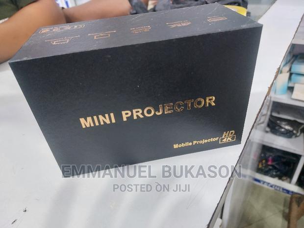Smart Mini Projector · Photo 4