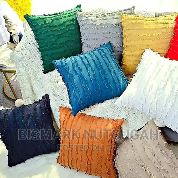 Sofa Pillows for Sale · Photo 2