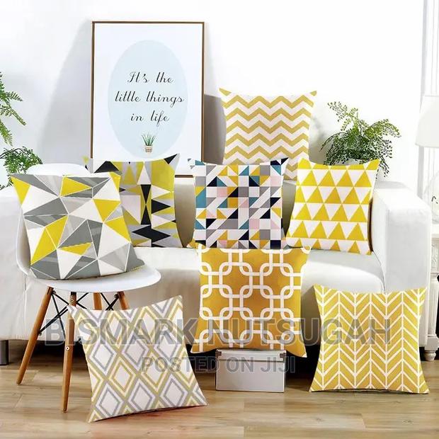 Sofa Chair Pillows for Sale · Photo 1