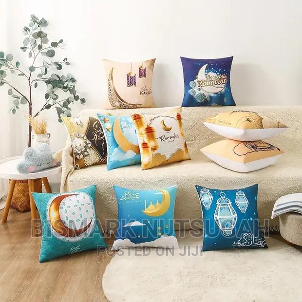 Sofa Pillows for Sale · Photo 1