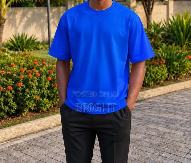 Plain T Shirts · Photo 1