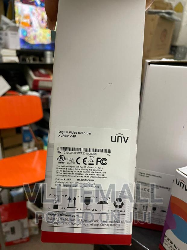 Uniview DVR (Xvr301-04f3) · Photo 3
