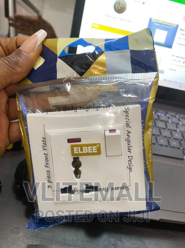 Elbee Single Socket 13A (LB-5133) · Photo 1