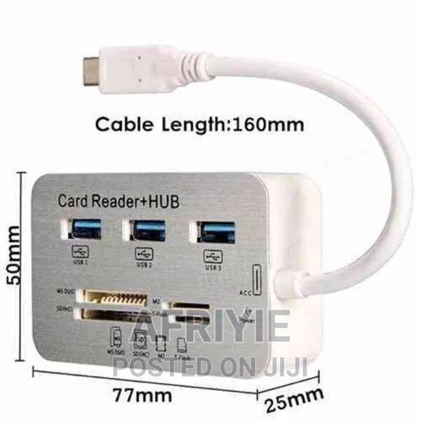 Card Reader + USB3.1 HUB - 3 Ports · Photo 1