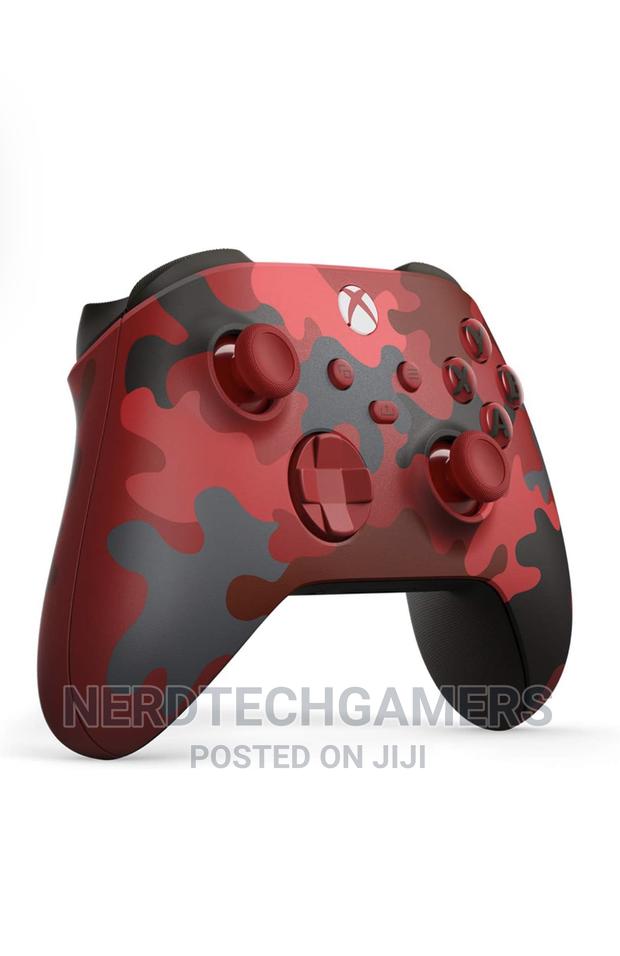 Xbox Wireless Controller – Daystrike Camo Special Edition · Photo 3