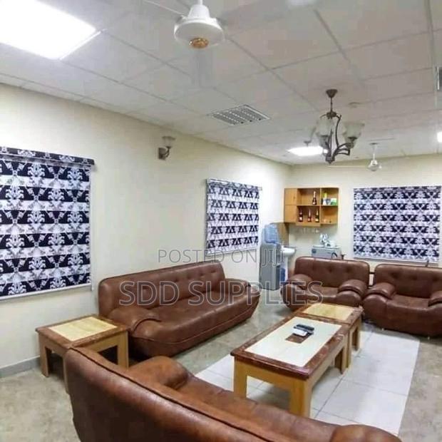 Executive Grade Window Blinds · Photo 1