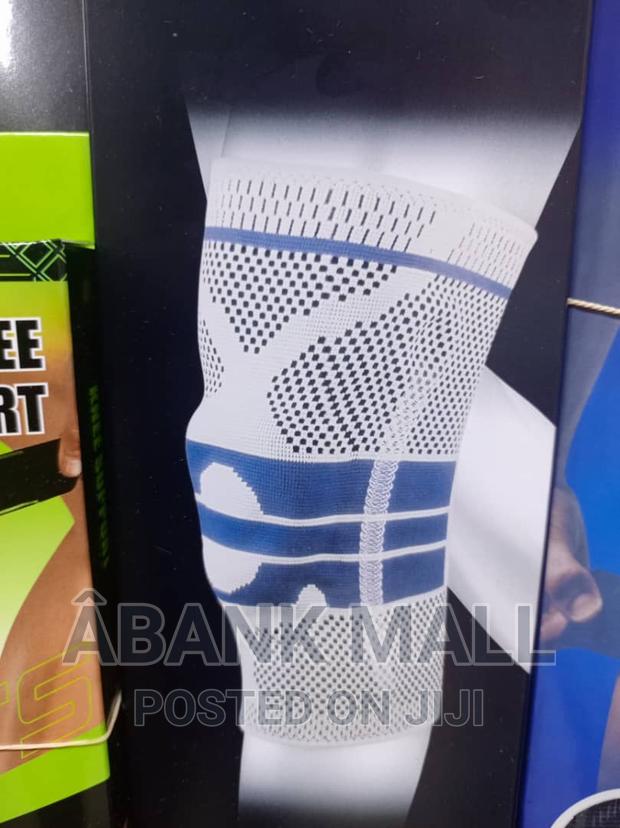Knee Support Gear · Photo 1