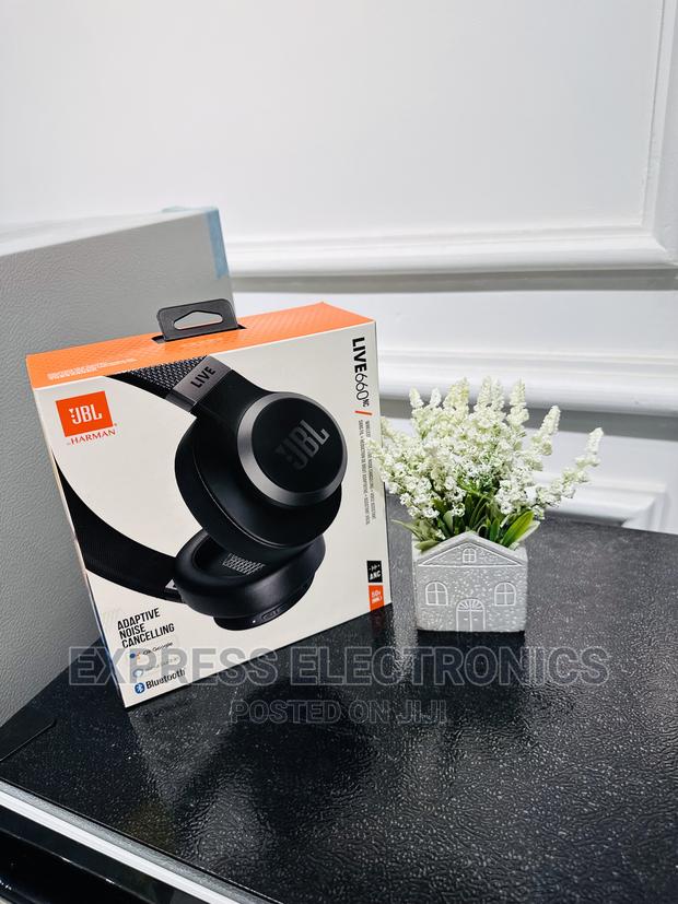 Studio Beat JBL 660 · Photo 1