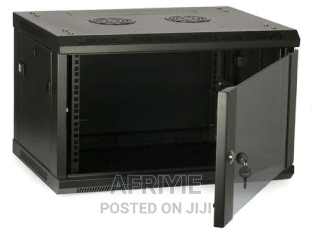 6u Network Cabinet · Photo 1