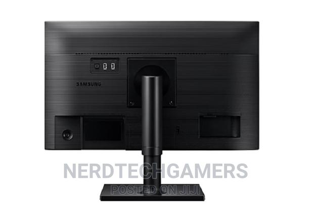 SAMSUNG 24" T45F Full HD Monitor · Photo 2