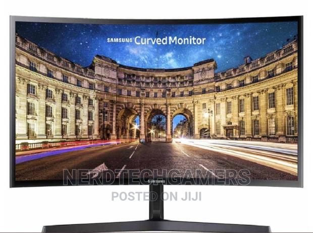 Samsung C24F396FHR 24 Full HD LED Curved 60hz Monitor · Photo 2