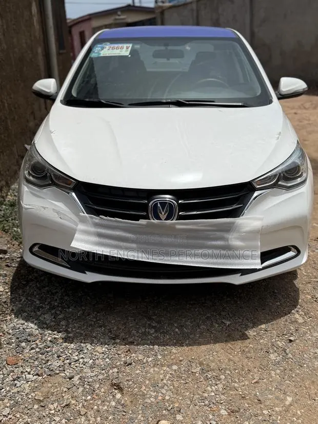 Changan Alsvin 2021 White · Photo 1