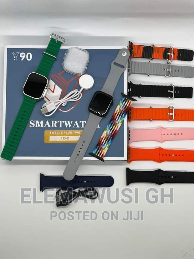 12in1 Series 8 and Ultra Smart Watch · Photo 1