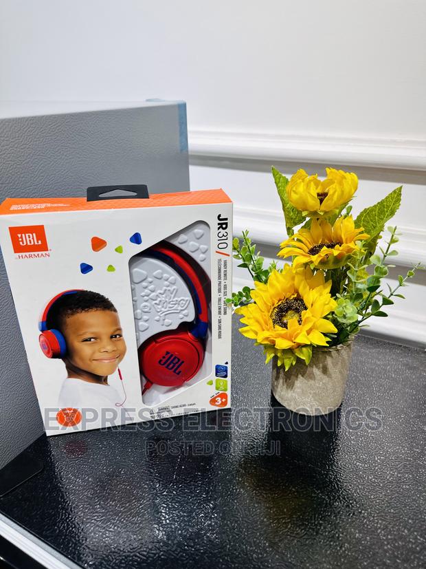 Look Very Cute JBL JR 310 Headphones · Photo 1