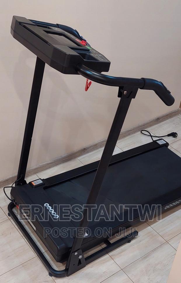 Motorized Treadmill From Googoo, UK · Photo 6