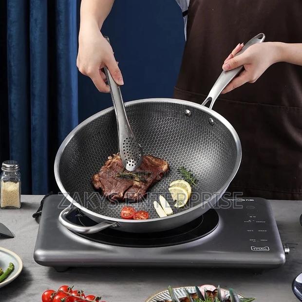 Stainless Steel Non Stick Wok 34cm · Photo 1
