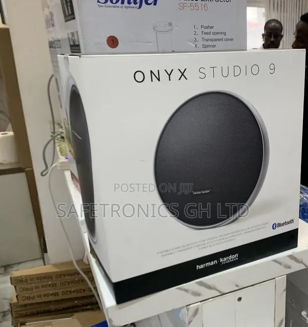 Purchase Harman Kardon Onyx Studio 9 Is a Premium, Portable · Photo 1