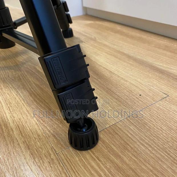 Yunteng VCT 880 Heavy Duty Tripod Camera Stand With Fluid H · Photo 5