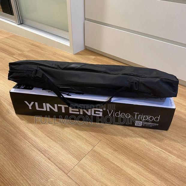 Yunteng VCT 880 Heavy Duty Tripod Camera Stand With Fluid H · Photo 6
