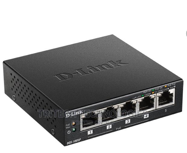 D-Link 5port Desktop Gigabit POE Switch DGS-1005P · Photo 2