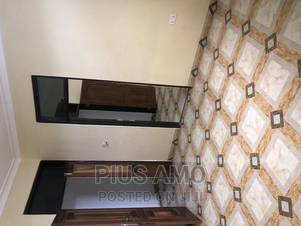 A Nice Chamber and Hall Self Contained · Photo 7