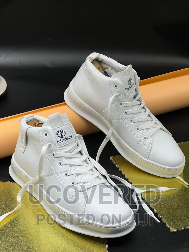 TIMBERLAND All White Boots · Photo 4