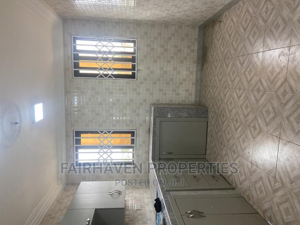 2bdrm Apartment in Tseaddo, Airport Residential Area for rent · Photo 5