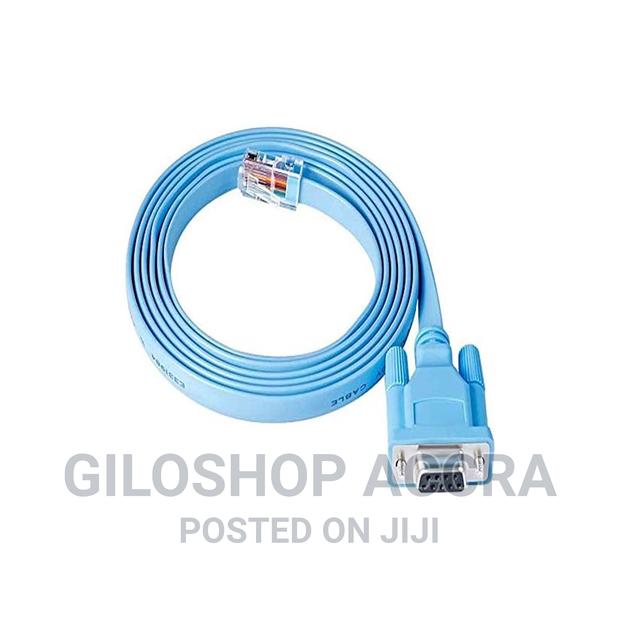 Rj45 to Serial RS232 Adapter · Photo 1