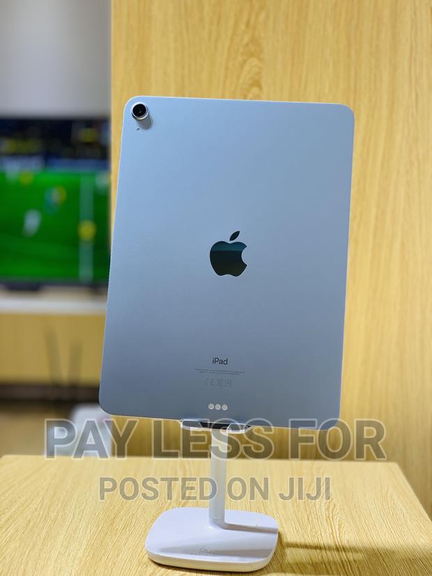 Apple iPad Air (2020) 256 GB Blue · Photo 2