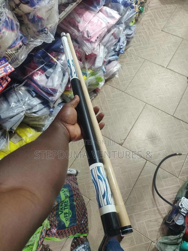 Adjustable Snooker /Cue Sticks · Photo 1