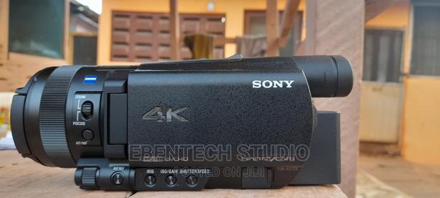 SONY FDR-Ax700 Livestreaming Camcorder · Photo 1