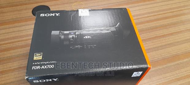 SONY FDR-Ax700 Livestreaming Camcorder · Photo 3
