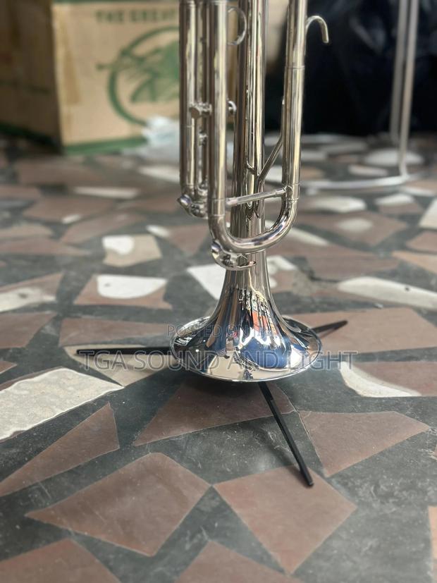 Yamaha Silver Trumpet · Photo 5