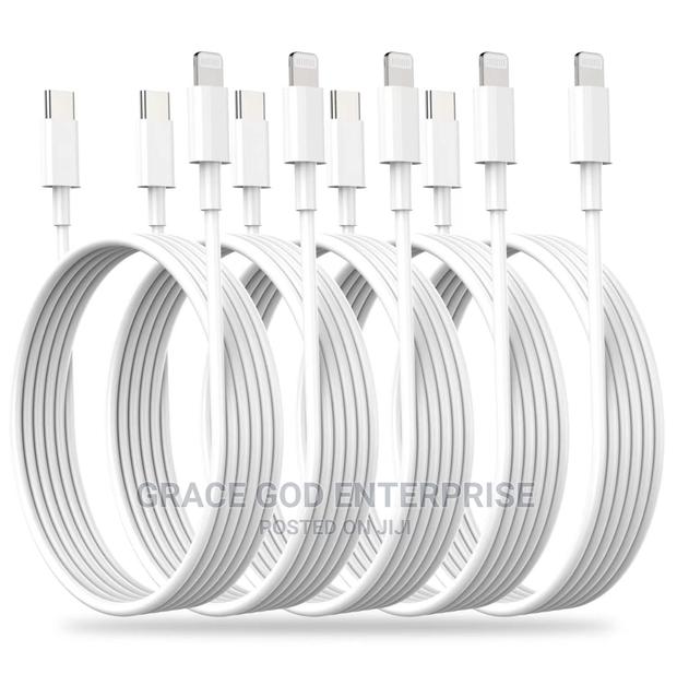 Original Apple USB-C -Lighting Cable · Photo 2