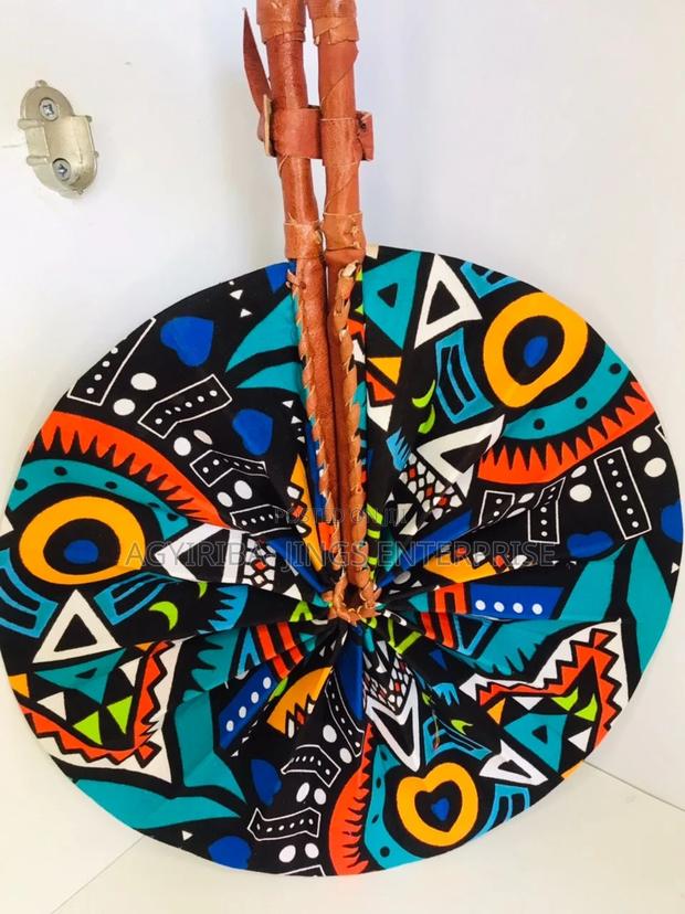 Fabric Hand Fans · Photo 2