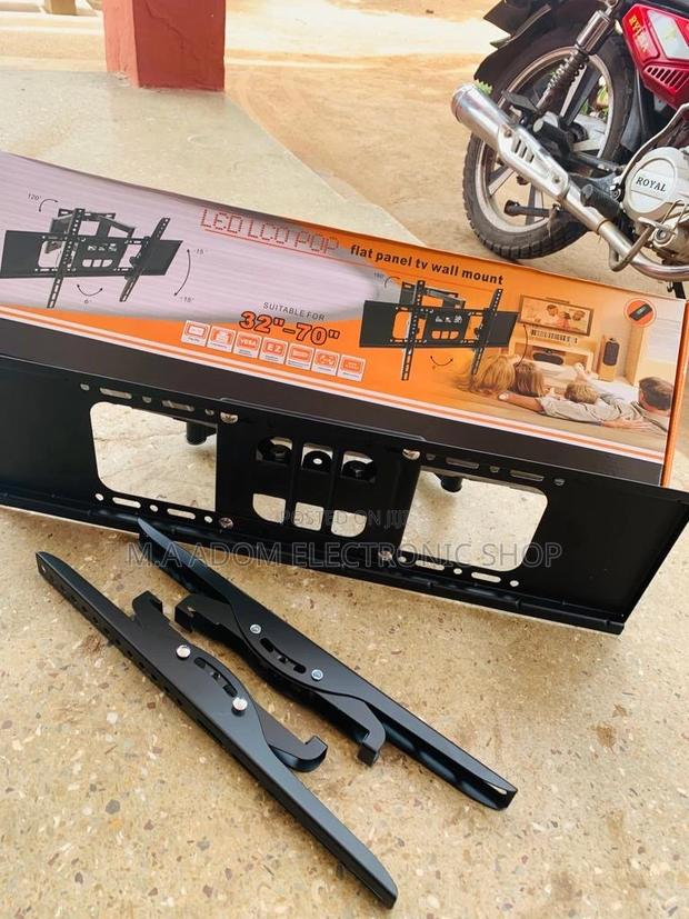 High Quality Full Motion Adjustable Wall Mount(32”-70”) · Photo 1