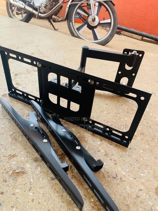 New Adjustable Corner Wall Mount for 32-55”(Black) · Photo 1