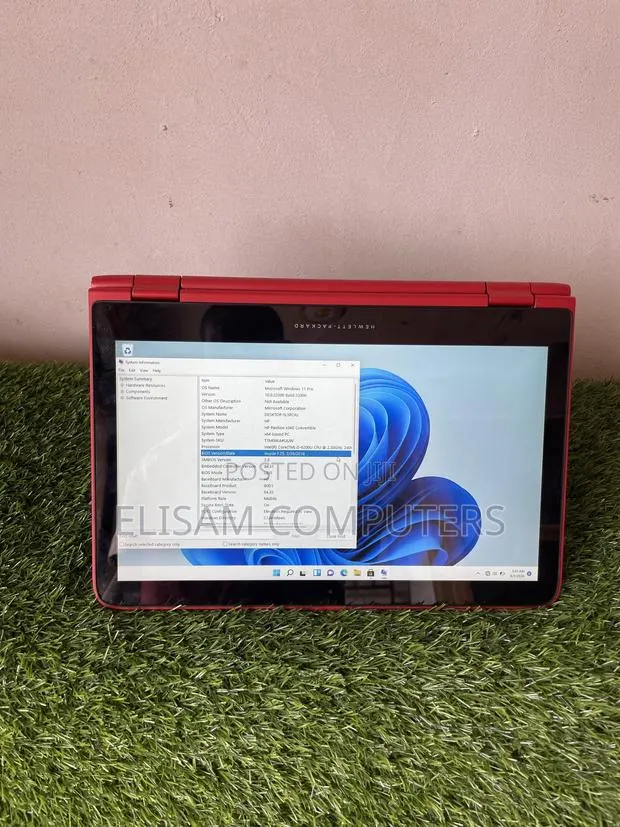 Laptop HP Pavilion x360 8GB Intel Core i5 SSD 256GB · Photo 1