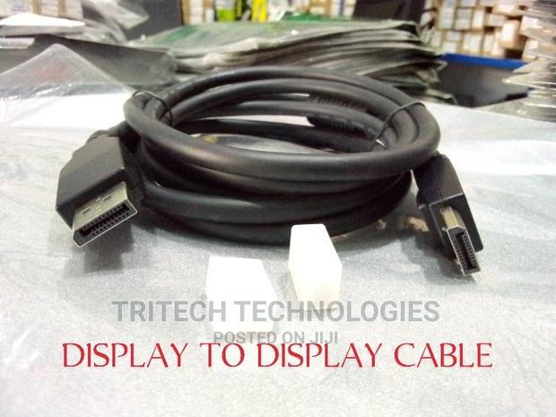 Display to Display Cable · Photo 1