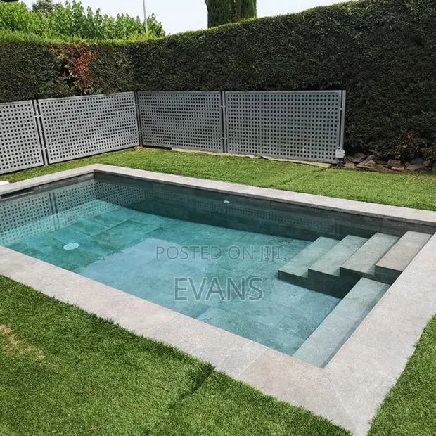 Authentic Swimming Pool Engineer · Photo 1